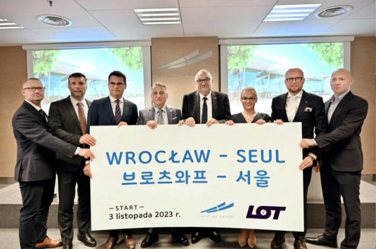 Relacja z otwarcia bezpośredniej lini lotniczej z Wrocławia do Seulu (WIDEO RELACJA)
